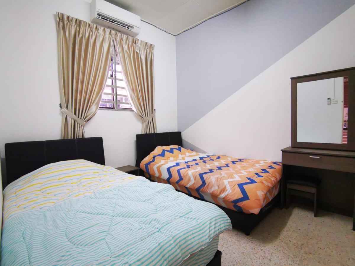 Bagan Terrace House Near To Sunway Carnival Mall, Seberang Jaya Villa Butterworth Exterior photo